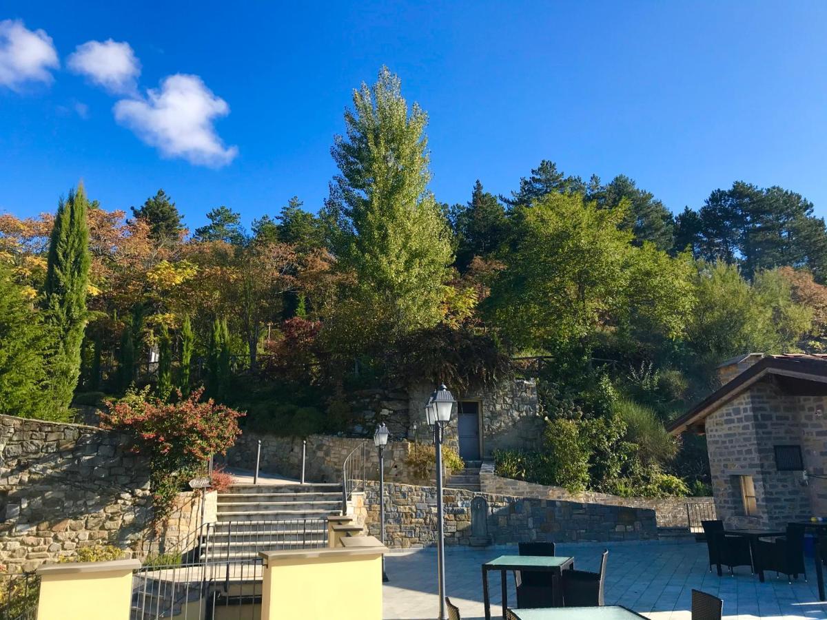 Borgo I Tre Baroni - Spa Suites & Resort 波皮 外观 照片