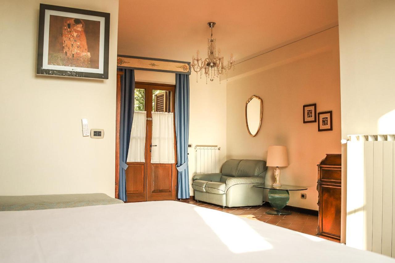 Borgo I Tre Baroni - Spa Suites & Resort 波皮 外观 照片