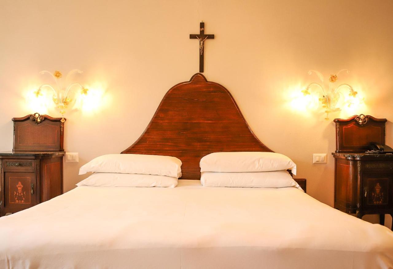 Borgo I Tre Baroni - Spa Suites & Resort 波皮 外观 照片