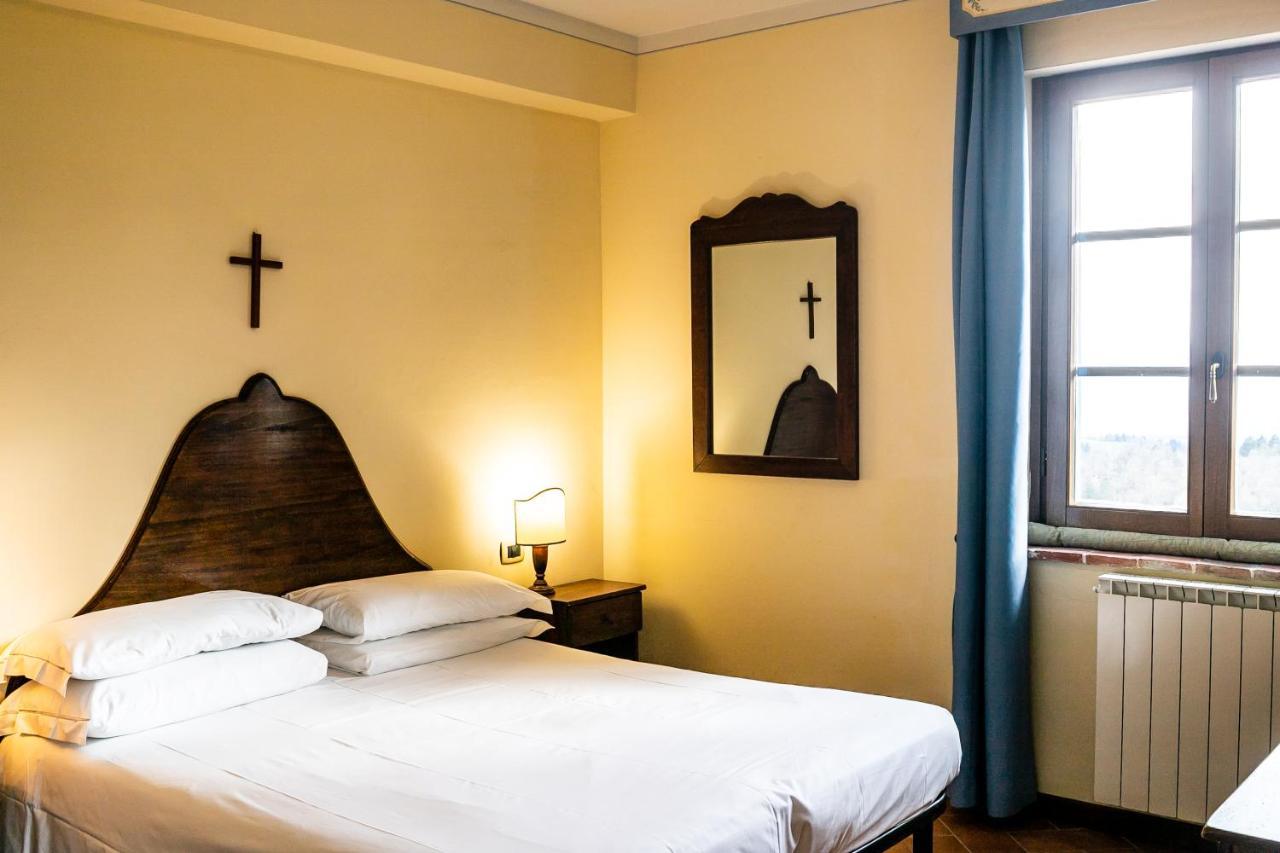 Borgo I Tre Baroni - Spa Suites & Resort 波皮 外观 照片