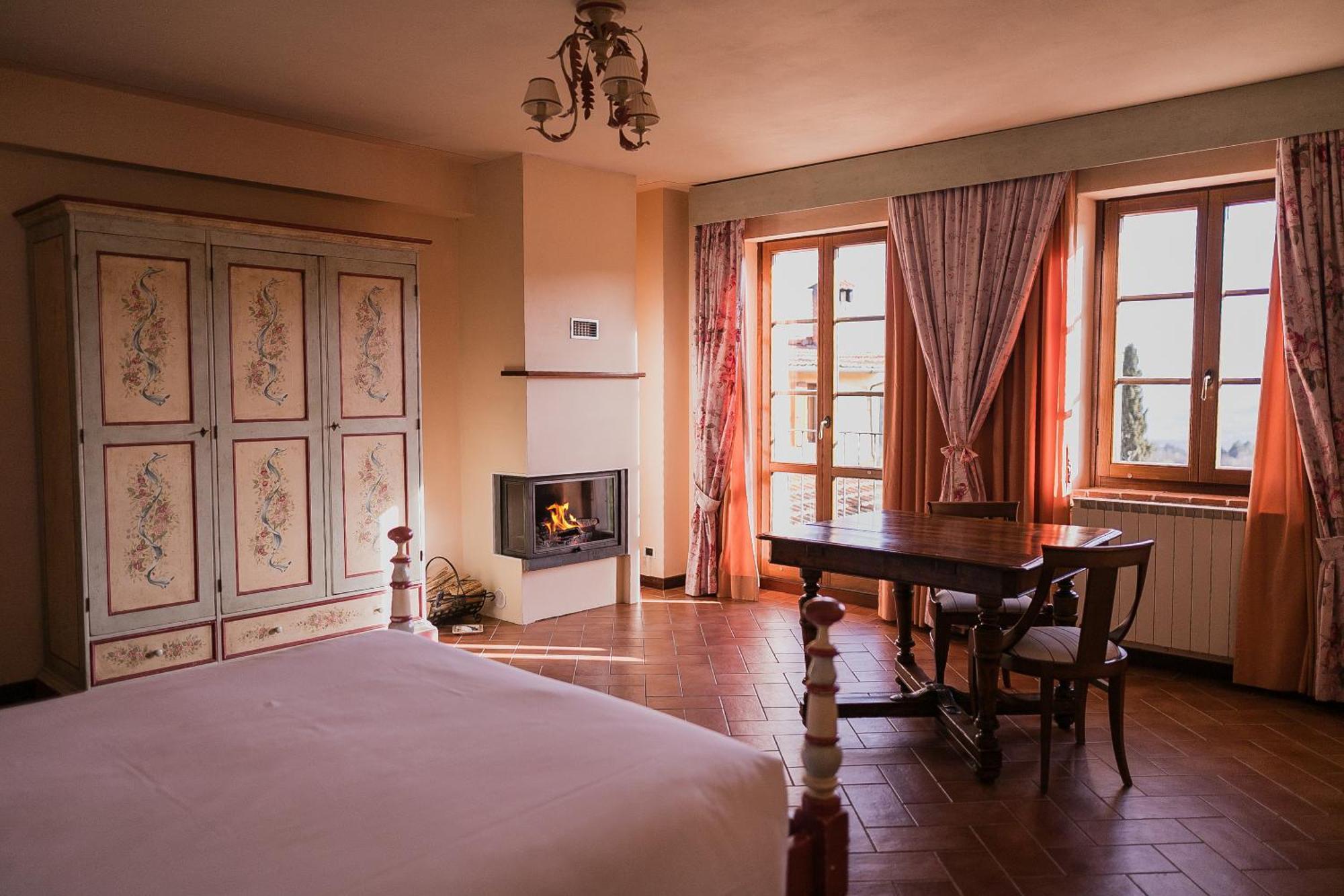 Borgo I Tre Baroni - Spa Suites & Resort 波皮 外观 照片
