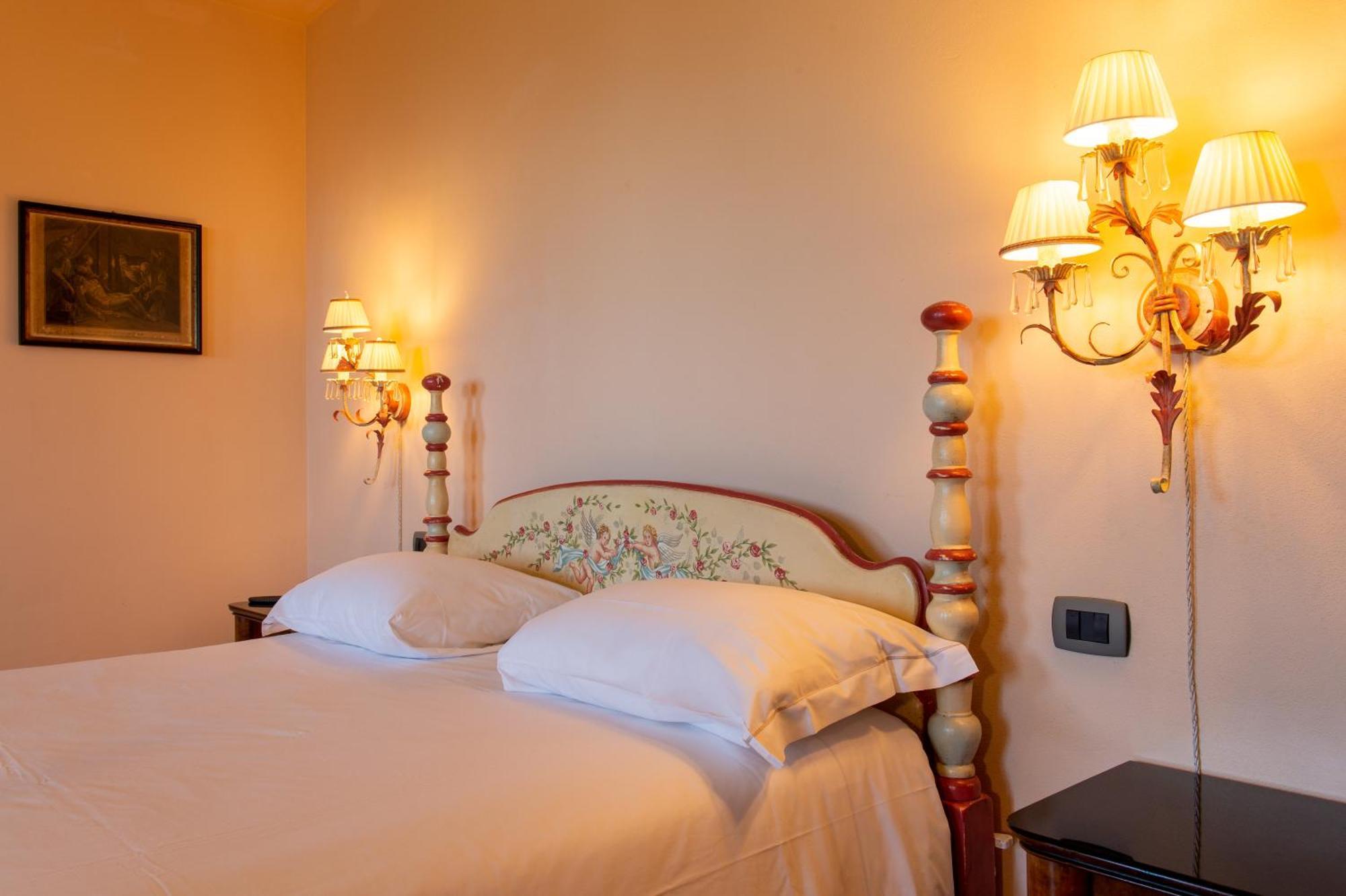 Borgo I Tre Baroni - Spa Suites & Resort 波皮 客房 照片